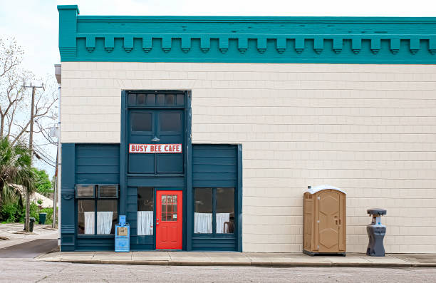 Portable Toilet Options We Offer in Lynwood, IL